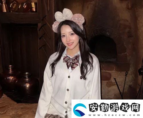 一面膜胸口一面吃下部位片段