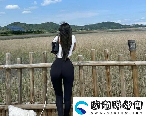 韓國(guó)電影瑜伽教練的主演是誰(shuí)